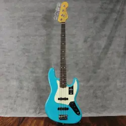 FENDER / AMERICAN PROFESSIONAL II JAZZ BASS MIAMI BLUE