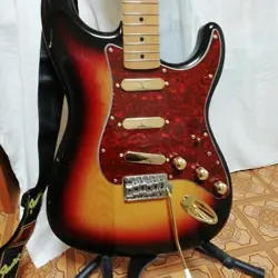 FENDER JAPAN GOLD PIECE STRATOCASTER SAFE PACKING!