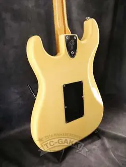 FENDER 1979 STRATOCASTER USED ELECTRIC GUITAR