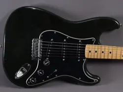 1976 FENDER STRATOCASTER BLACK