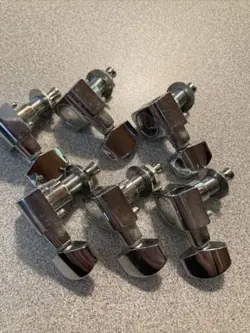 TUNERS TUNING MACHINES.