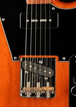OFFSET TELECASTER WITH