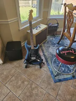 FENDER AMERICAN PROFESSIONAL II STRATOCASTER HSS RW DARK NIGHT W/CASE