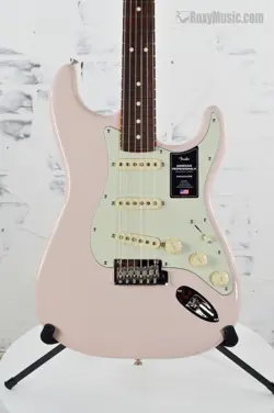 FENDER LIMITED EDITION AMERICAN PROFESSIONAL II STRATOCASTER - SHELL PINK