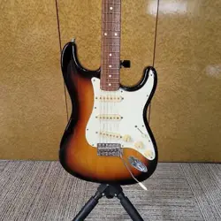 FENDER JAPAN ST62 STRATOCASTER ELECTRIC GUITAR 3TS USED #17