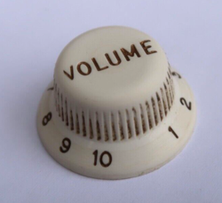 3 BAKELITE FENDER STRATOCASTER VOLUME TONE KNOBS  STRAT 54 55 56 57 VINTAGE RI