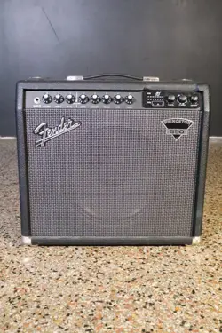 FENDER PRINCETON 650 GUITAR AMPLIFIER