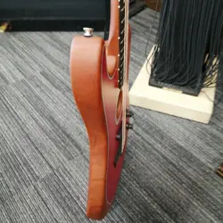 ELECTRIC GUITAR/AMERICAN