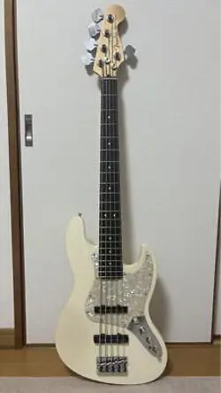 FENDER MODERN JAZZ BASS V OLYMPIC PEARL SAFE PACKING!