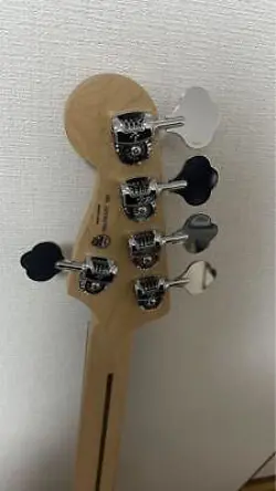 FENDER MODERN JAZZ