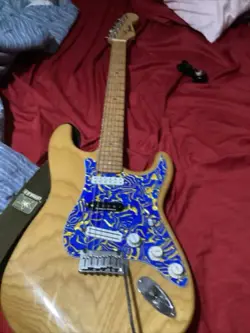 KOREAN FENDER STRAT
