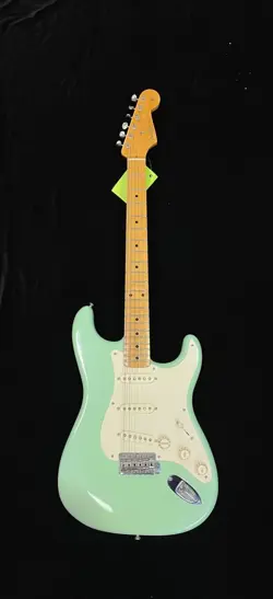 FENDER AMERICAN VINTAGE 57 STRATOCASTER SURF GREEN