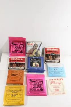 STRINGS SUPER SLINKY