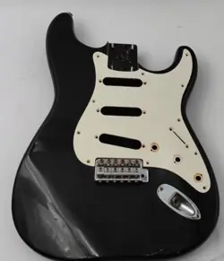 1989 FENDER SERIAL