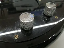 PB62-80 ELECTRIC BASS