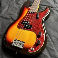 FENDER HAMA OKAMOTO P B