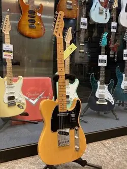 FENDER PLAYER II TELECASTER BUTTERSCOTCH BLONDE ASH CHAMBERED ASH 2.87KG