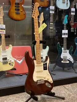II STRATOCASTER MOCHA