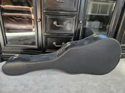 MINT FENDER DG22S NAT ACOUSTIC GUITAR WITH CASE STRAP ELECTRIC PICKUP