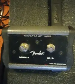 FENDER MUSTANG MS2 2 BUTTON PEDAL AMP FOOTSWITCH FREE SHIPPING