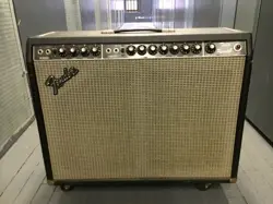 1981 FENDER TWIN