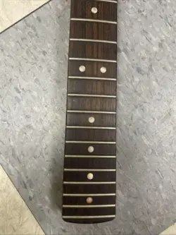 STRATOCASTER HARD ROCK