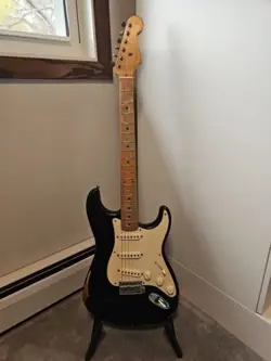 STRAT W/ GIG