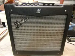 FENDER MUSTANG II 40W 1X12 GUITAR COMBO AMP-EXCELLENT CONDITION!