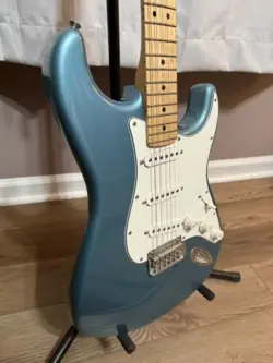 FENDER PLAYER STRATOCASTER ELECTRIC GUITAR MAPLE FINGERBOARD  - TIDEPOOL