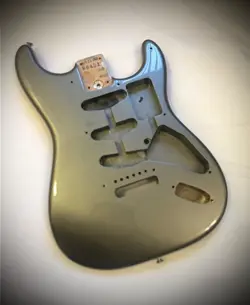 FENDER AMERICAN CLAPTON STRAT BODY PEWTER