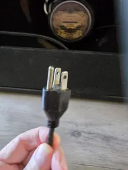 FENDER SILVERFACE CHAMP