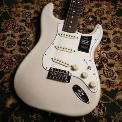 FENDER PLAYER II STRATOCASTER  , CHAMBERED ASH WHITE BLONDE