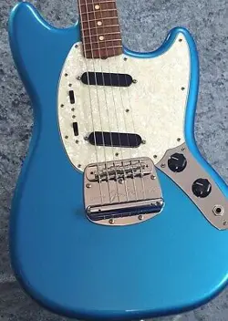 FENDER VINTERA 60S MUSTANG PAU FERRO / LAKE PLACID BLUE