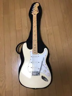 VINTAGE STRATOCASTER FENDER MEXICO ELECTRIC GUITAR