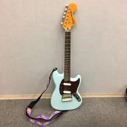 /MUSTANG SQUIER/MUSTANG ELECTRIC
