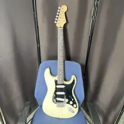FENDER JAPAN STRATOCASTES ST-45 ELECTRIC GUITAR