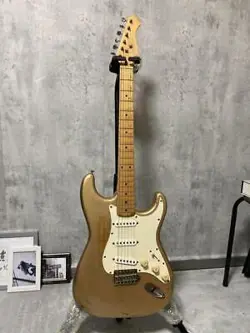 RELIC GUITAR STRAT EQUIPPED WITH FENDER DELUXEDRIVE PU ELECTRIC GUITAR