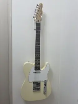 FENDER SQUIER AFFINITY SERIESTM TELECASTER ELECTRIC GUITAR