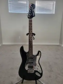 2005 FENDER SQUIER STANDARD SERIES HSS BLACK STRAT MIRROR PICKGUARD