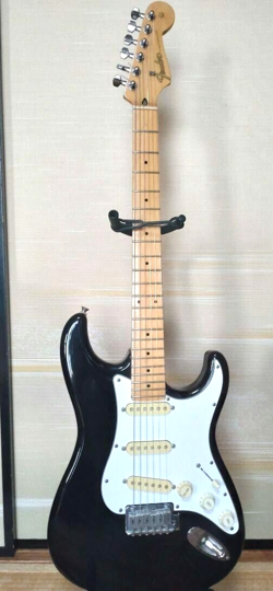 FENDER JAPAN STRATOCASTER GUITAR BLACK MEDIUM SCALE MADE IN JAPAN 1990-1991