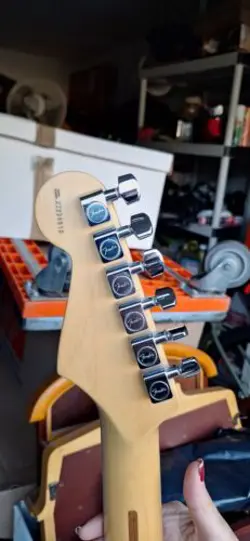 FENDER STRATOCASTER SEYMOUR