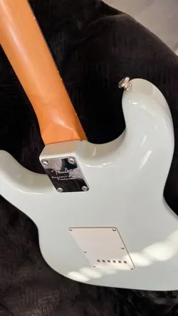 60'S STRATOCASTER *FREE