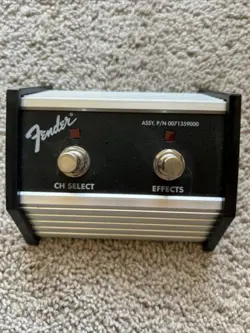 0071359000 2-BUTTON FOOTSWITCH: