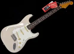 FENDER PLAYERSTRATOCASTER WHITE