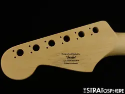 SCALE STRATOCASTER LAUREL