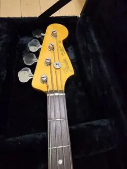 FENDER CLASSIC 60S JAZZ BASS VWH