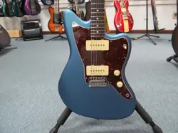 FENDER AMERICAN PERFORMER JAZZMASTER USA ELECTRIC GUITAR LAKE PLACID BLUE