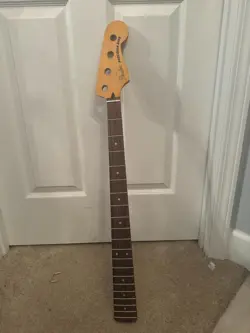 FENDER PLAYER PLUS PRECISION BASS NECK PAU FERRO