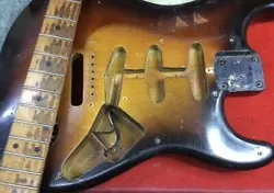 SUNBURST W/MAPLE NECK