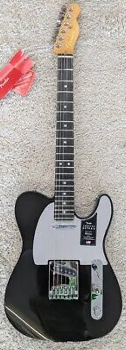 FENDER AMERICAN ULTRA II TELECASTER®, EBONY FINGERBOARD, TEXAS TEA   HS CASE